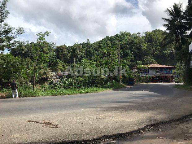 Commercial Land for Sale in Gampola