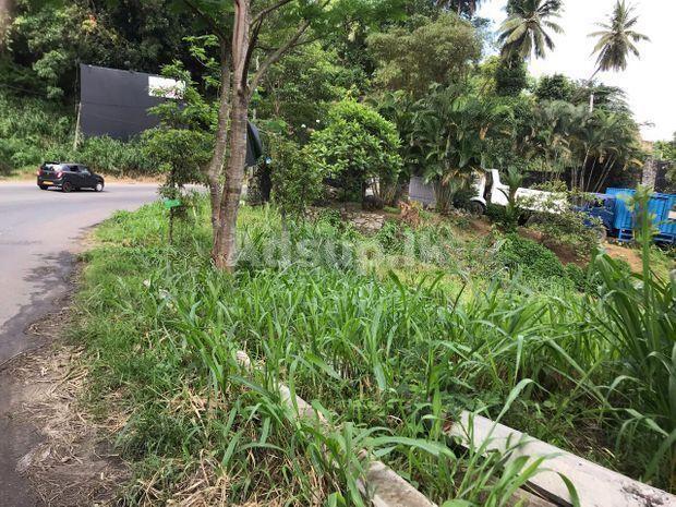 Commercial Land for Sale in Gampola