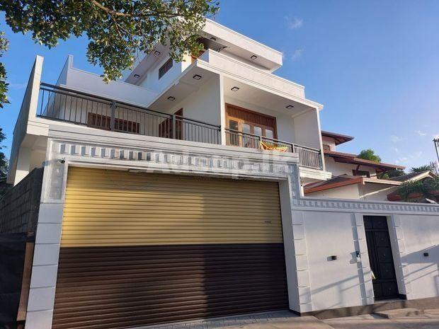 Super Luxury Brand New Three Storey House for Sale in Kottaw