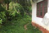 Land with house in Wadduwa