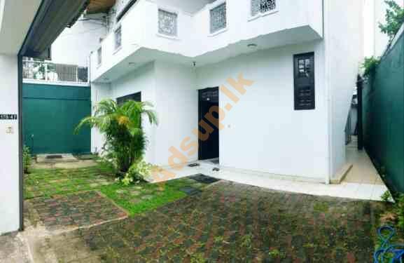 House for rent in Mount Lavinia Templer’s Road