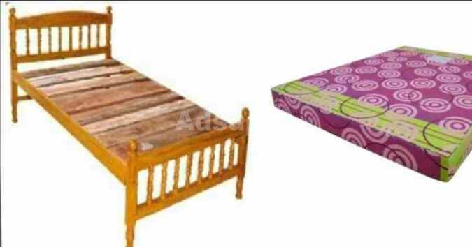 Actonia Bed with Coir Mix Rubbe Mattresses