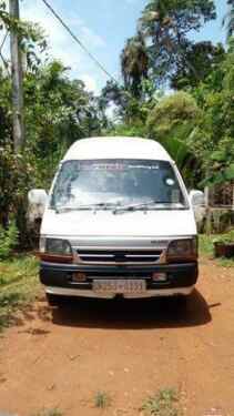 Toyota Hiace Dolphin high roof 1996