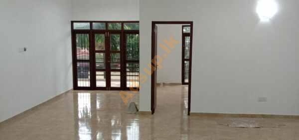 Newly Build House for Rent Dehiwala | First Floor