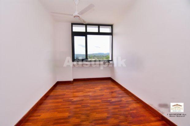 Brand New Spacious Apartment For Sale In Kandy