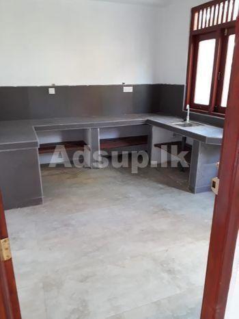 3 Bed Room Up-stair for Rent Panadura