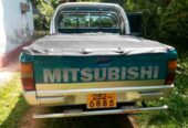 Mitsubishi strada