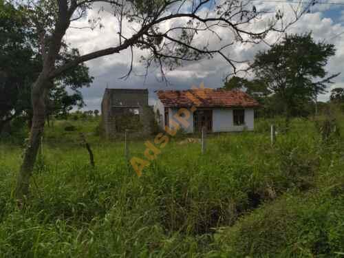 Land for sale Anamaduwa with House