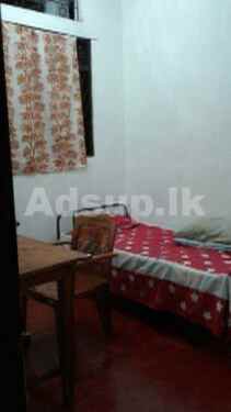 Room for Rent in Colombo 5