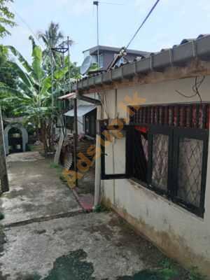 Land for sale at Dehiwala with House