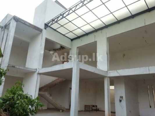 Building for Sale in Kandy Road Kurunegala