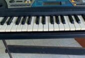 Yamaha PSR-170 keyboard