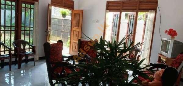 House for Sale in Meepe