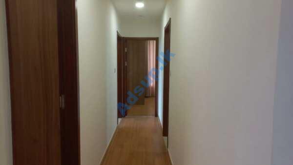 Apartment for Rent at Astoria (semi furnished)