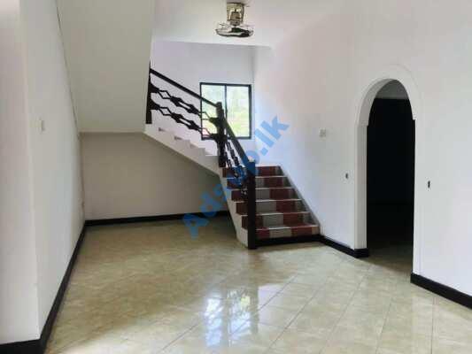 2 Story House for Rent in Kadawatha