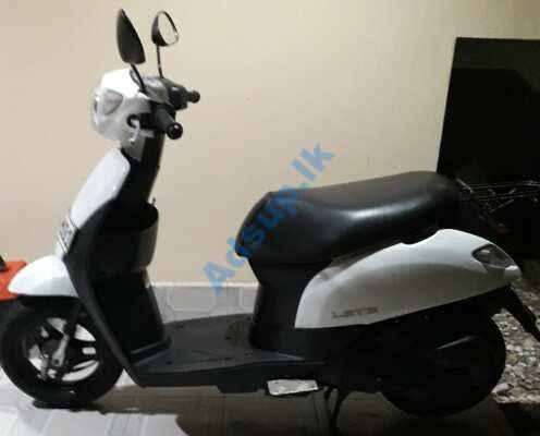 suzuki lets 5 scooter bick for rent